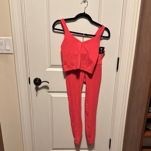 Lulu Lemon Desert red Set